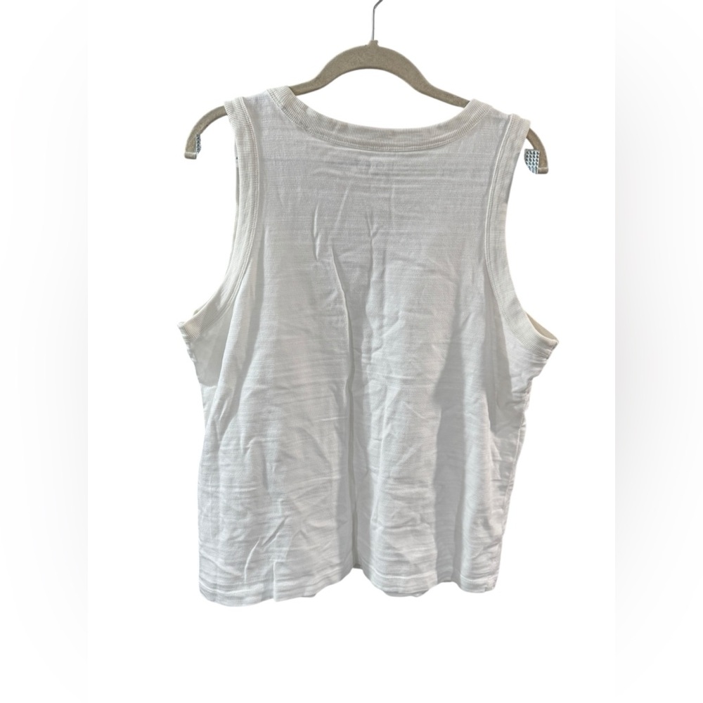 LOFT Women's White Tank Top - Picture 5 of 5
